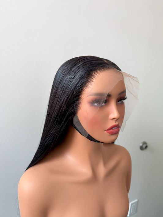 Liz Luxury Straight Wig