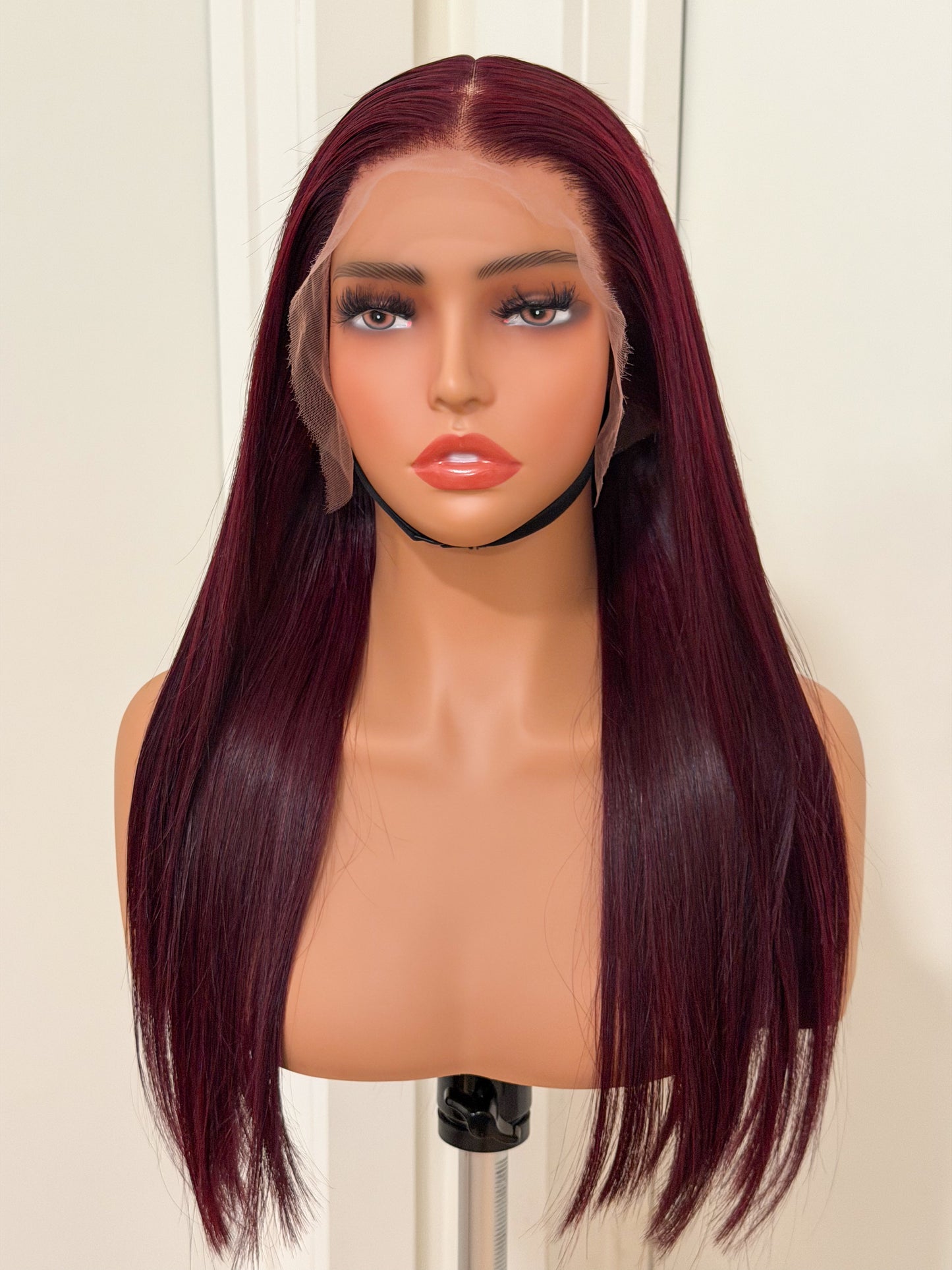 Liz Luxury Straight Wig